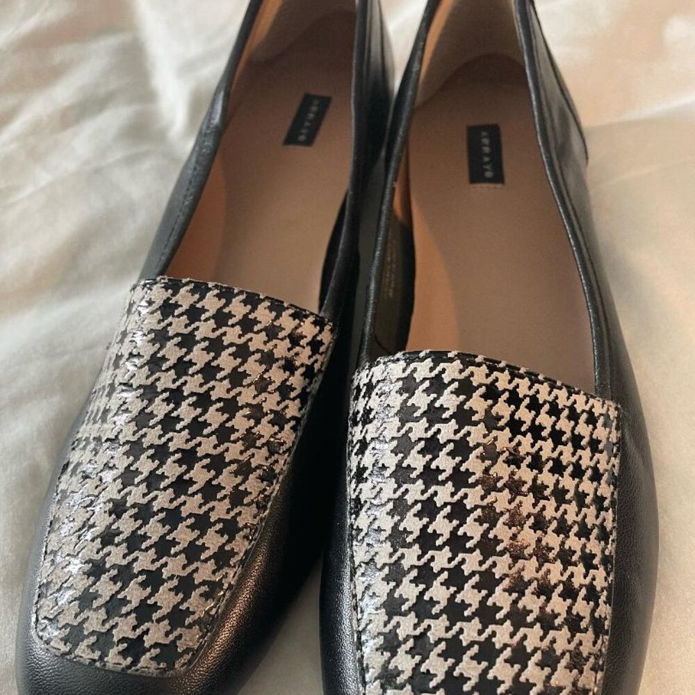 Array Loafers - image 1